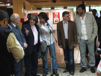  Le volet suisse, en juin 2009: les dessinateurs libanais Machaalani, Stavro, Bleibel et Hajo (de gauche à droite avec Chappatte au centre) inaugurent une grand exposition à Morges – Morges, 15 juin 2009  